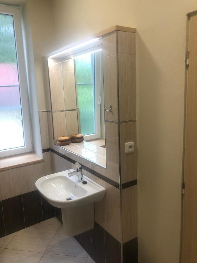 Dnm Inn Korycany Екстер'єр фото