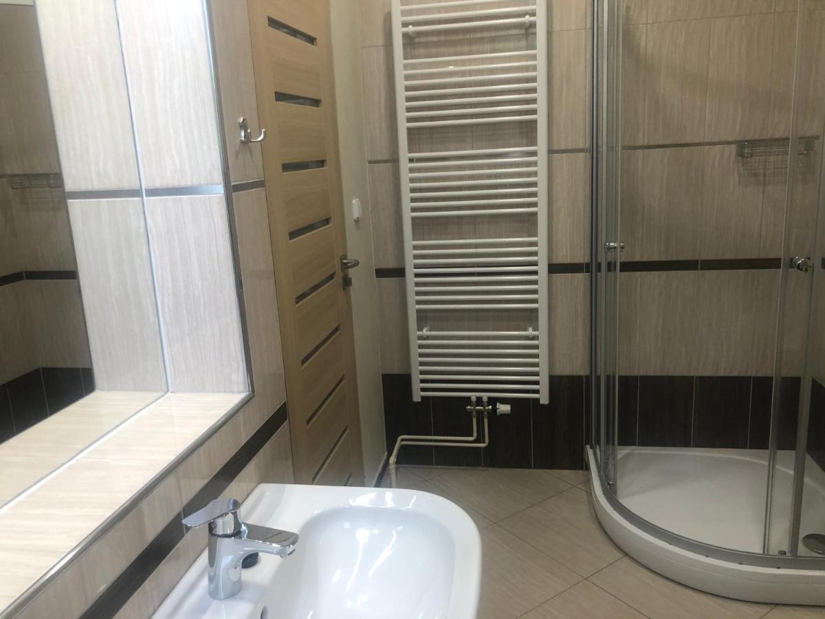 Dnm Inn Korycany Екстер'єр фото