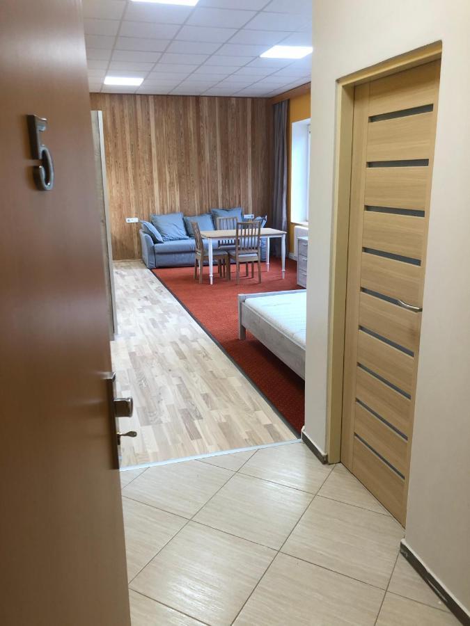 Dnm Inn Korycany Екстер'єр фото