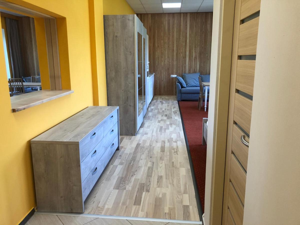 Dnm Inn Korycany Екстер'єр фото