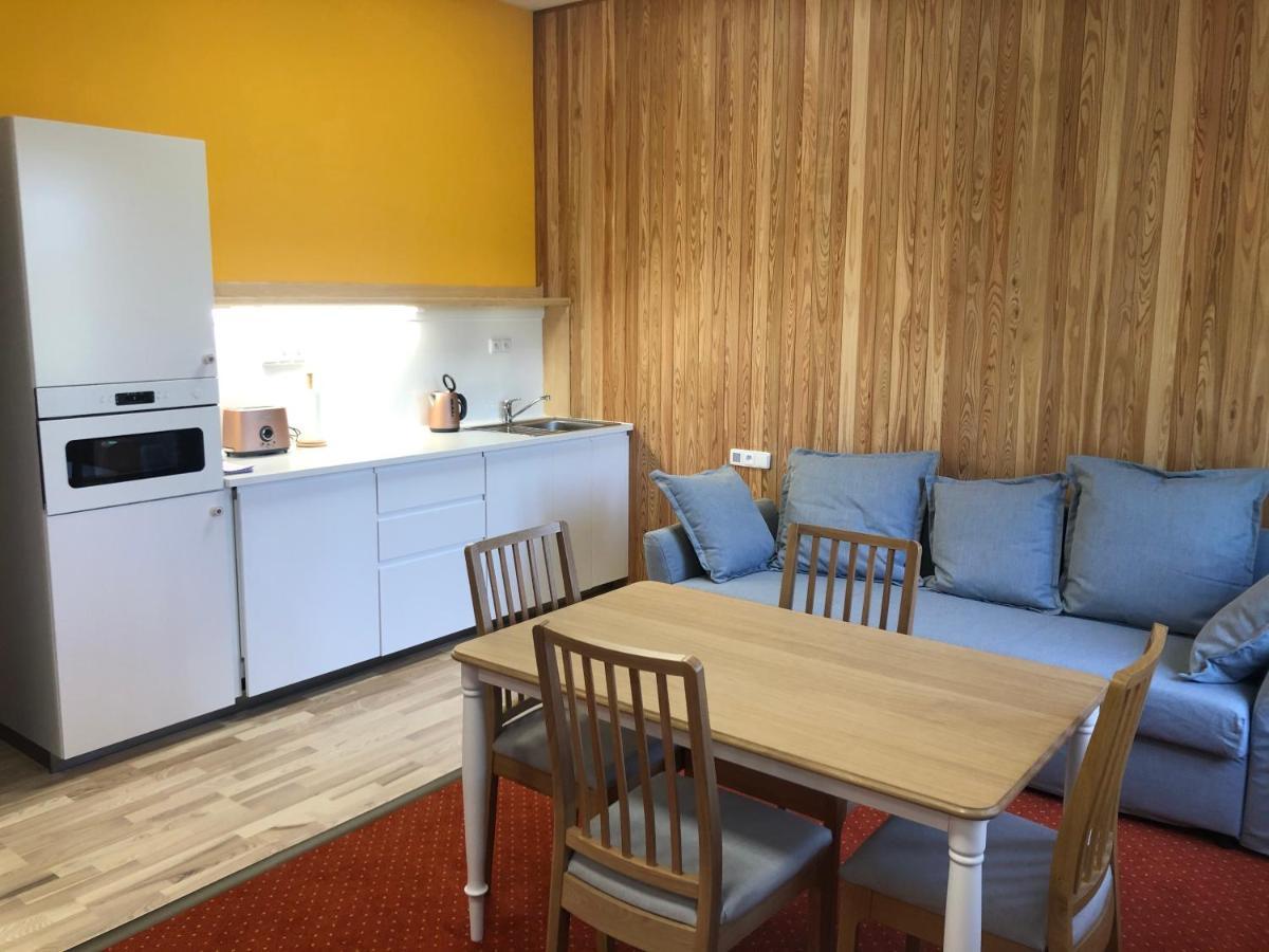 Dnm Inn Korycany Екстер'єр фото