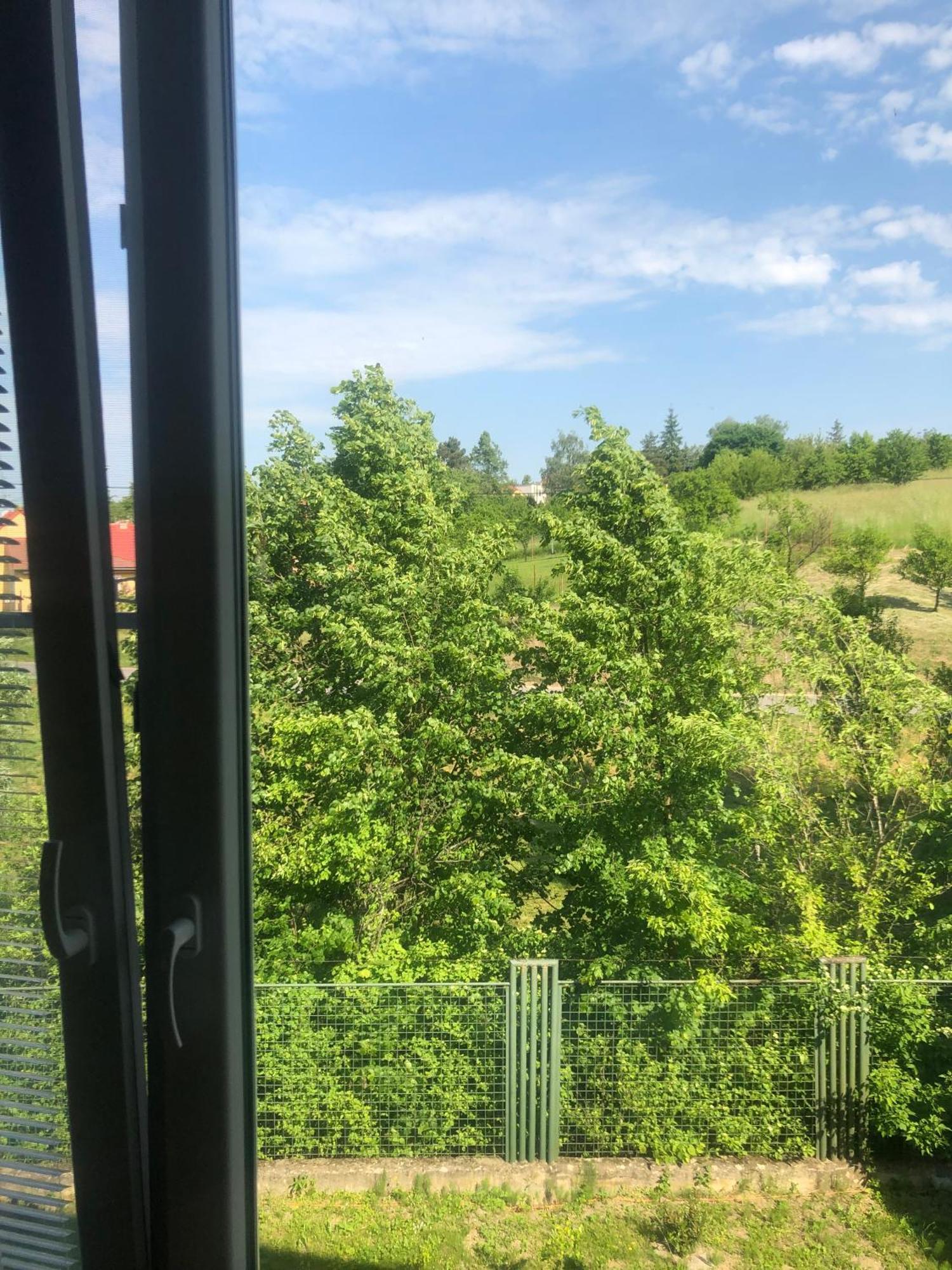 Dnm Inn Korycany Екстер'єр фото